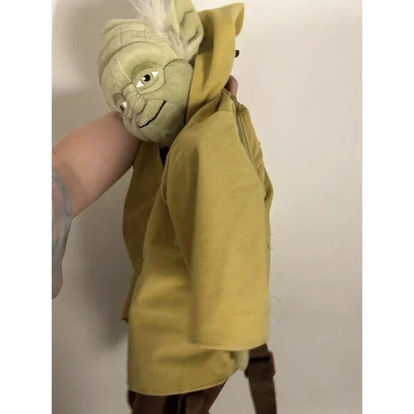 Rare Disney Parks Star Wars Yoda 24 Inch Plush Backpack Cosplay Green Brown